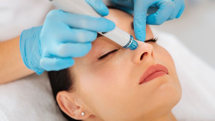 Hydra facial mature facials